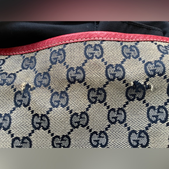 Gucci Red Leather Trim Monogram Bag - Picture 7 of 12